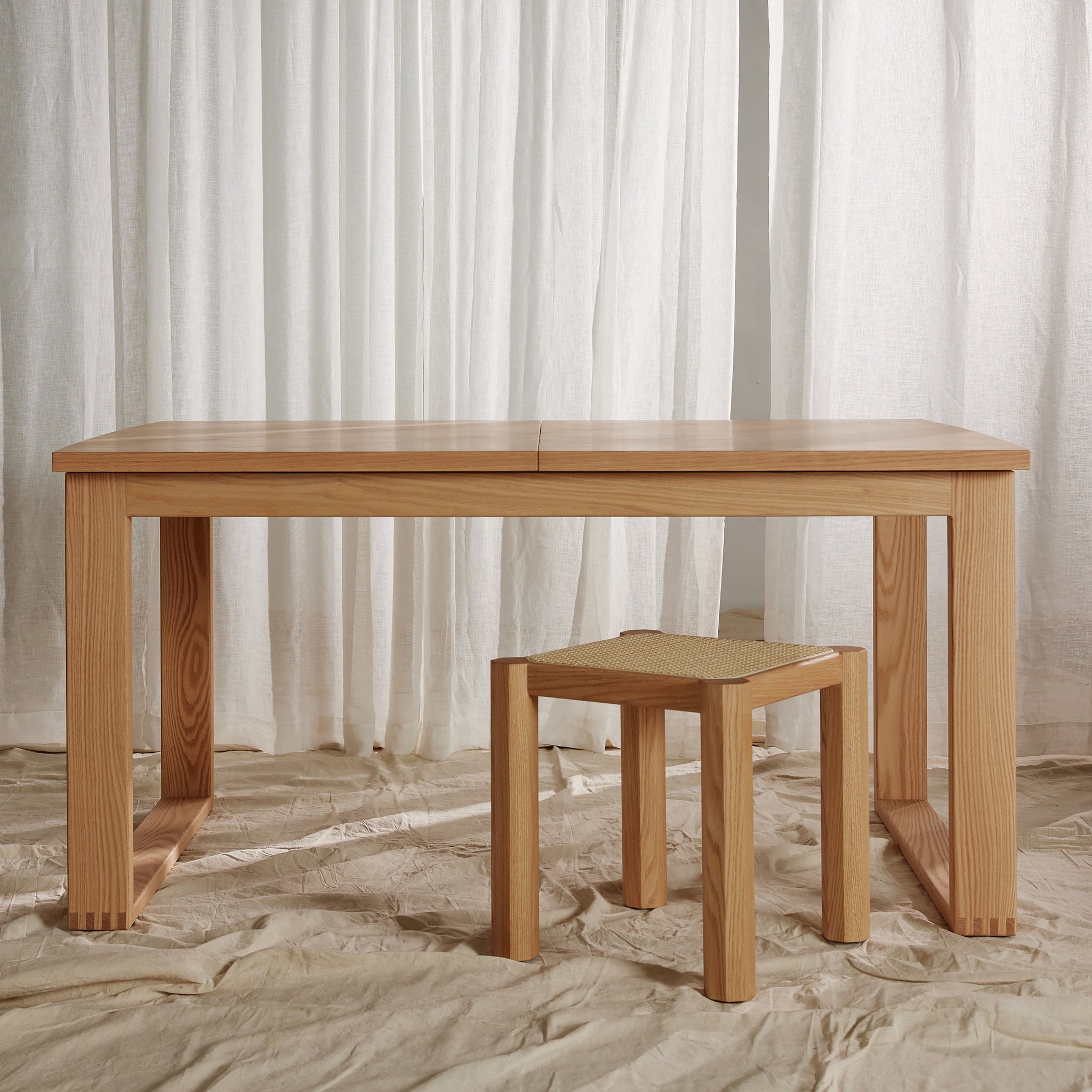 Pooki Dining Table