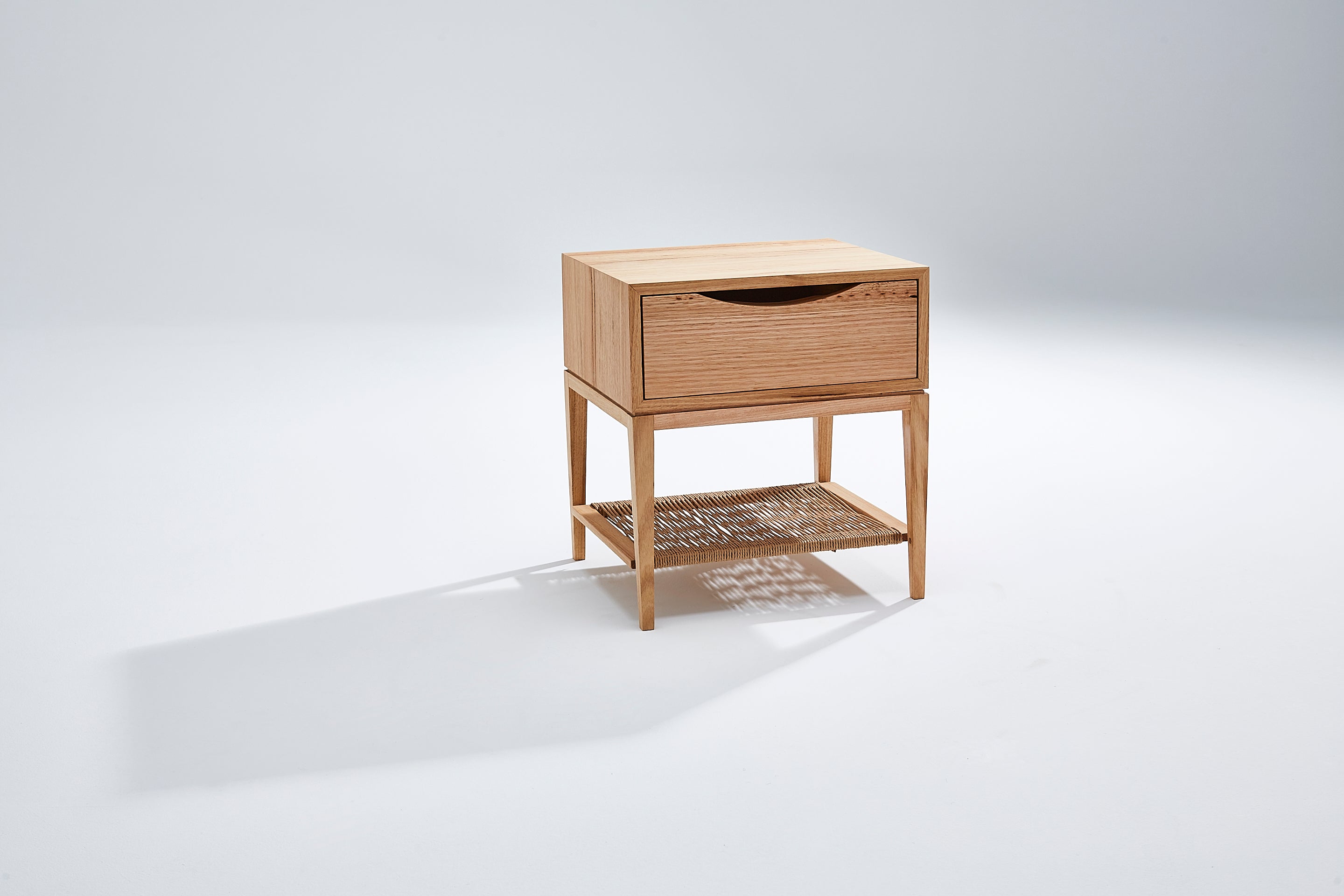 Origins Side Table – Heimur